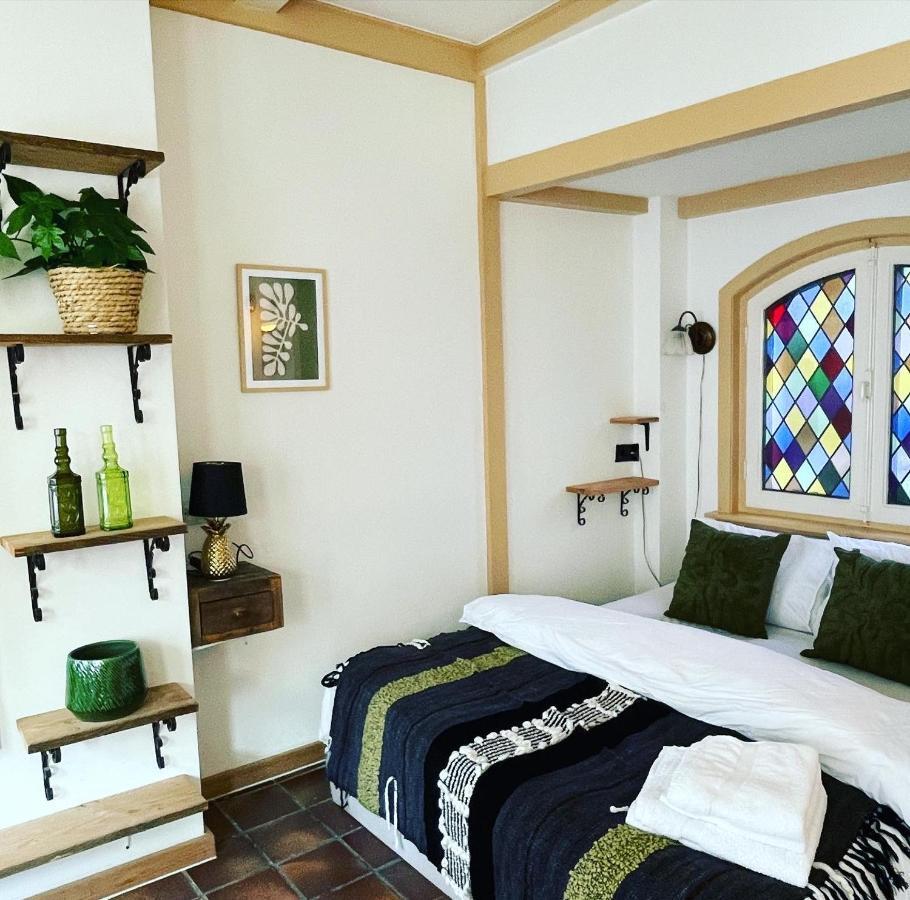 Toast By Night Bed and Breakfast Haarlem Exteriör bild